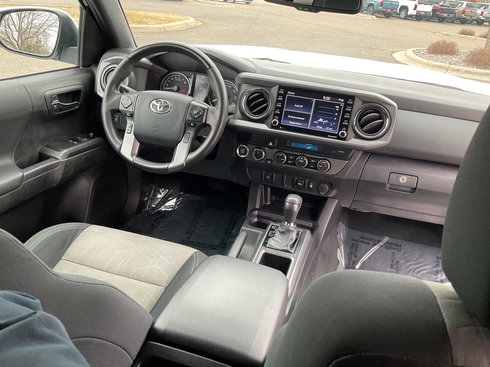 Used 2023 Toyota Tacoma TRD Off-Road image 19