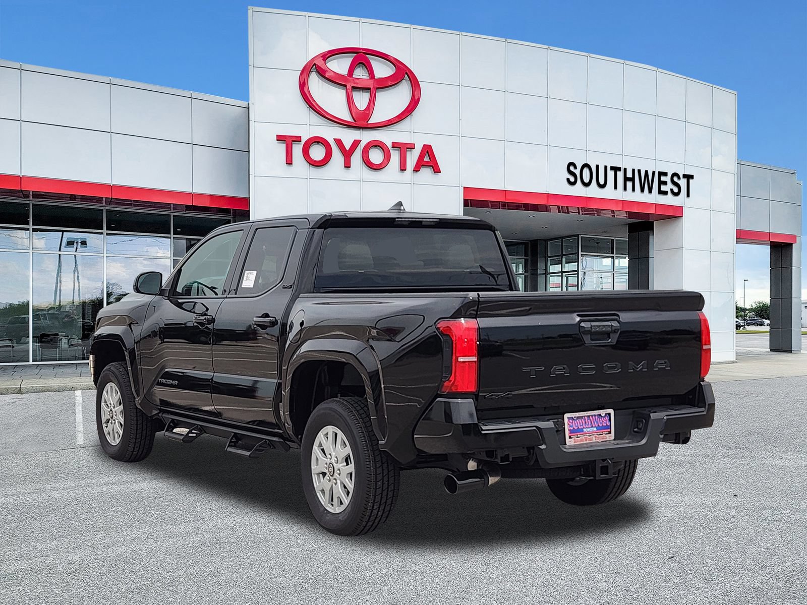 New 2026 Toyota Tacoma SR5 AWD/4WD image 4