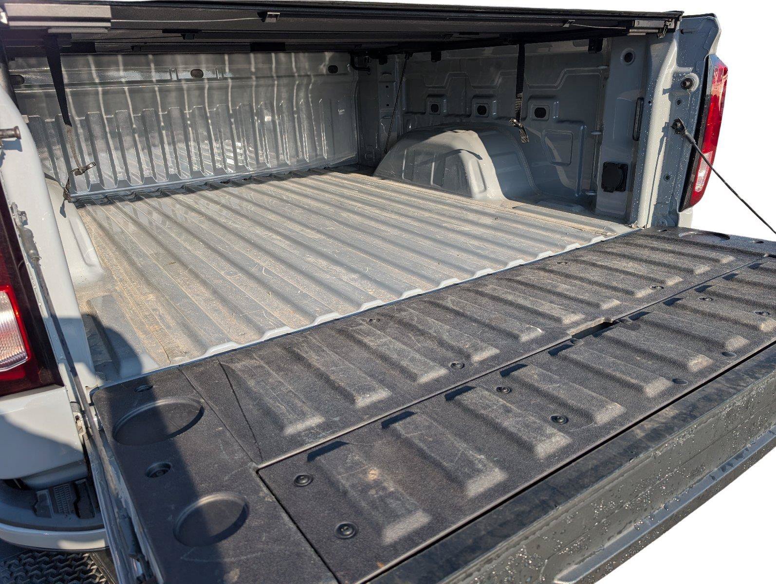 Used 2024 GMC Sierra 1500 Elevation AWD/4WD image 36