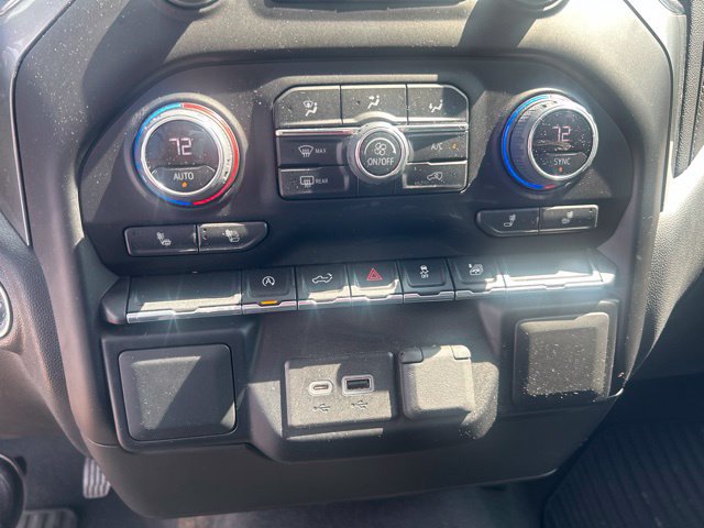 Used 2022 Chevrolet Silverado 1500 LT AWD/4WD image 43