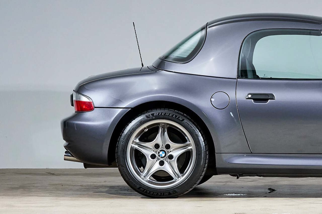 Used 2002 BMW M Roadster RWD image 22
