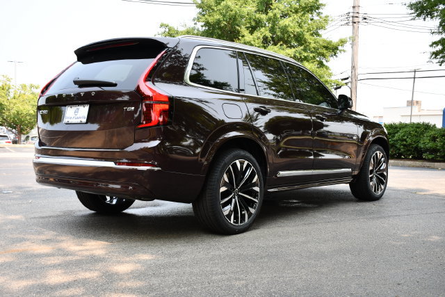 New 2026 Volvo XC90 T8 Ultra w/ Protection Package Premier AWD/4WD image 7