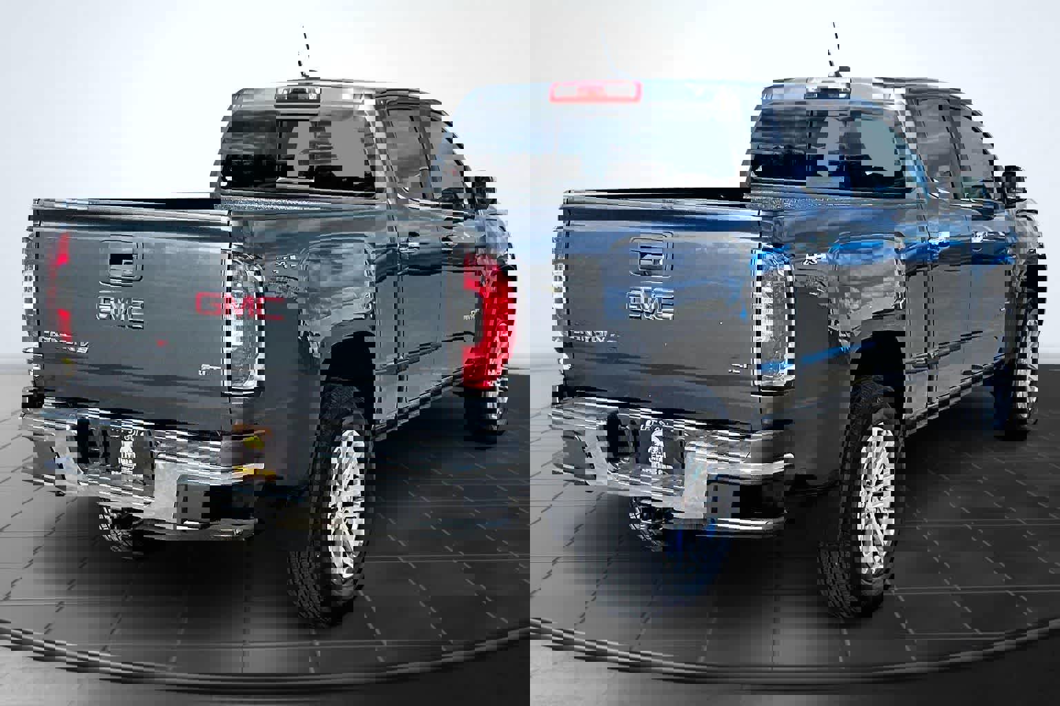 Used 2017 GMC Canyon SLT w/ Driver Alert Package image 23