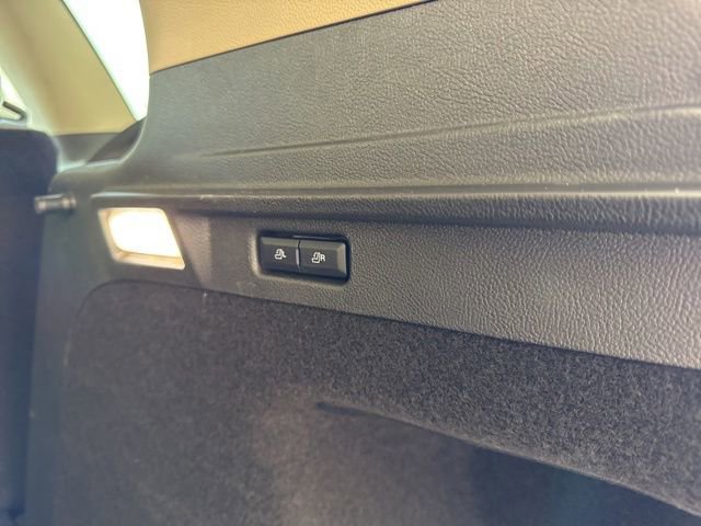 Used 2025 Lincoln Corsair Reserve w/ Equipment Group 202A image 35