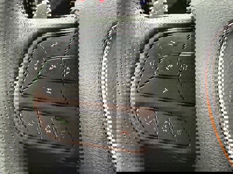 Used 2023 Dodge Durango GT image 14