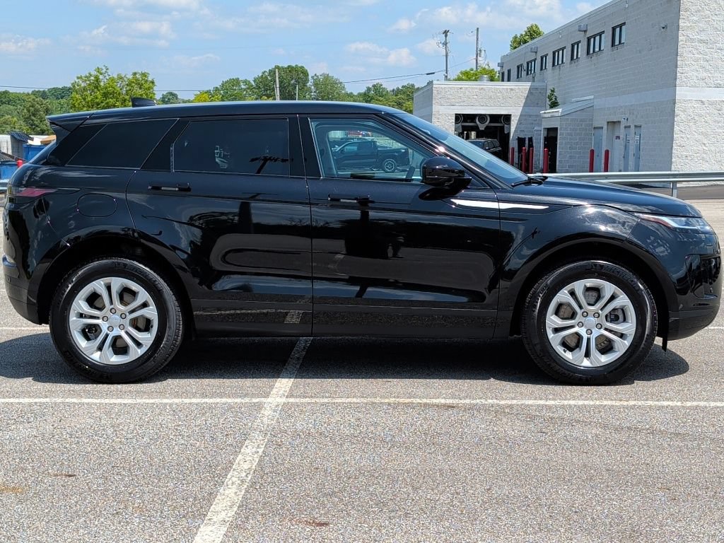 Used 2023 Land Rover Range Rover Evoque S AWD/4WD image 10