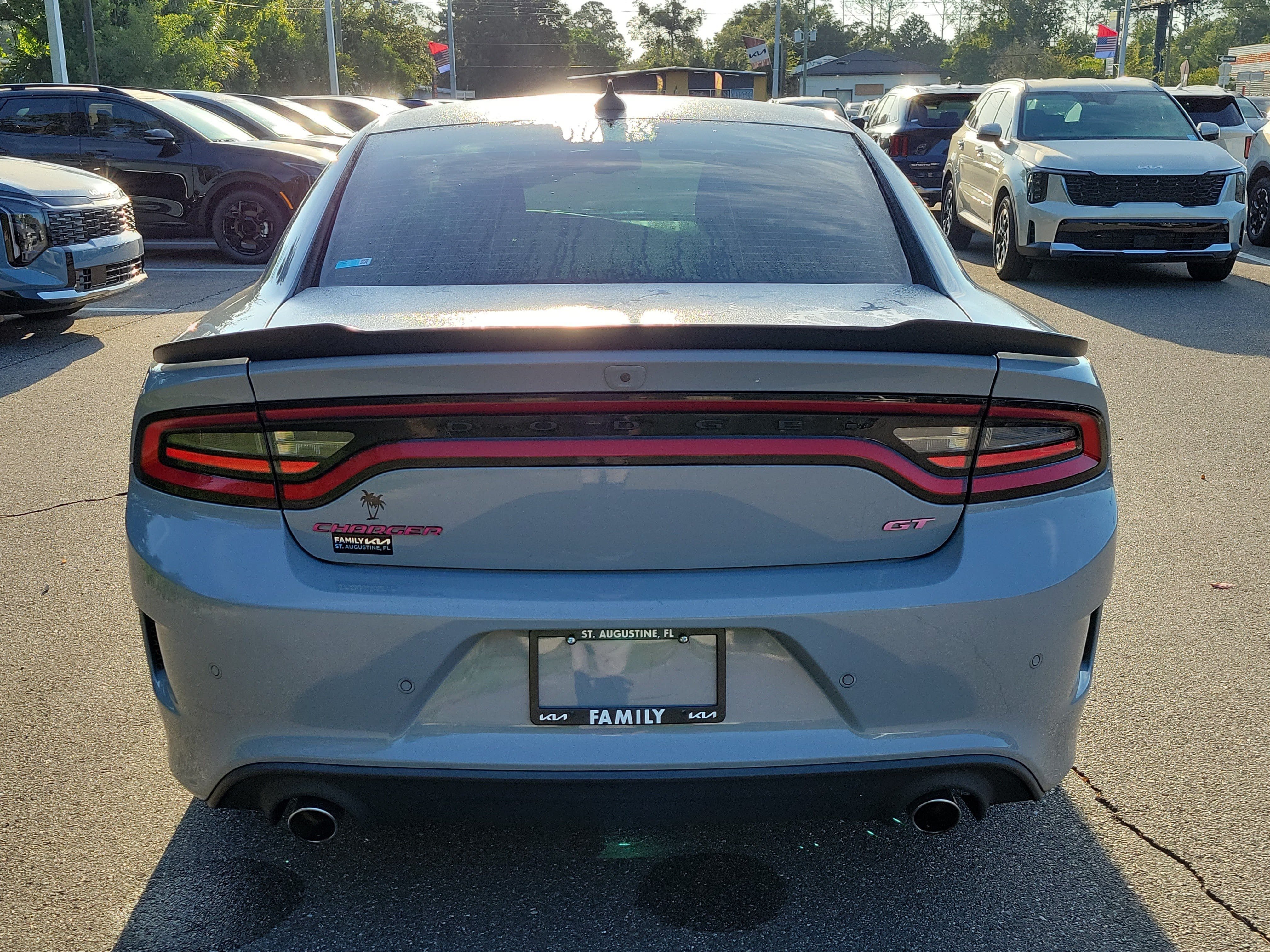 Used 2022 Dodge Charger GT w/ Blacktop Package RWD image 5