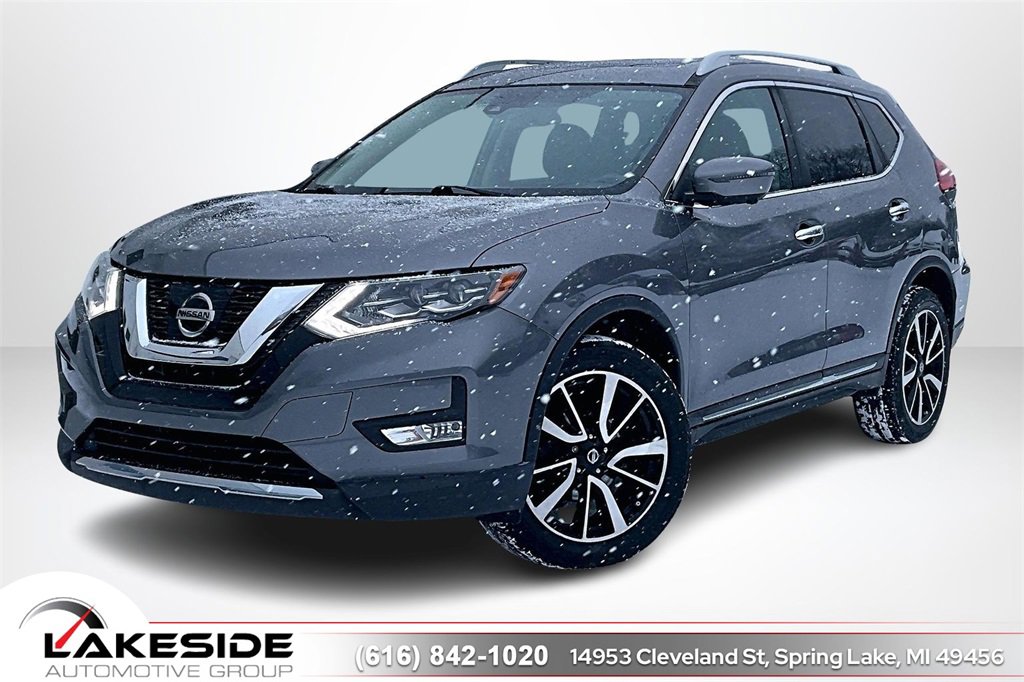 Used 2017 Nissan Rogue SL image 1