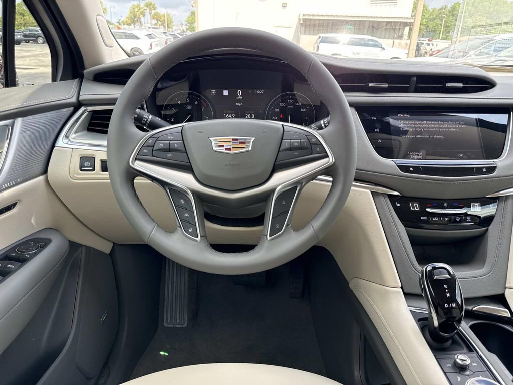 New 2026 Cadillac XT5 Premium Luxury AWD/4WD image 17