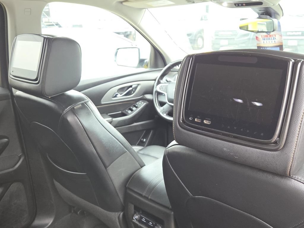 Used 2019 Chevrolet Traverse RS FWD image 22