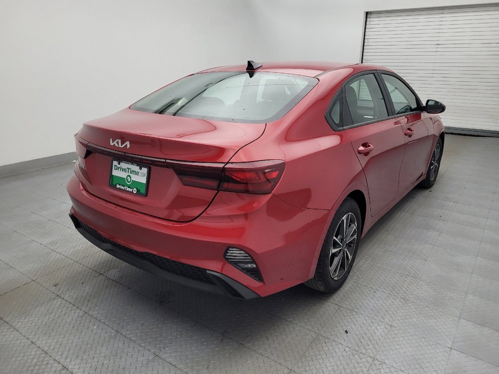 Used 2024 Kia Forte LXS FWD image 9