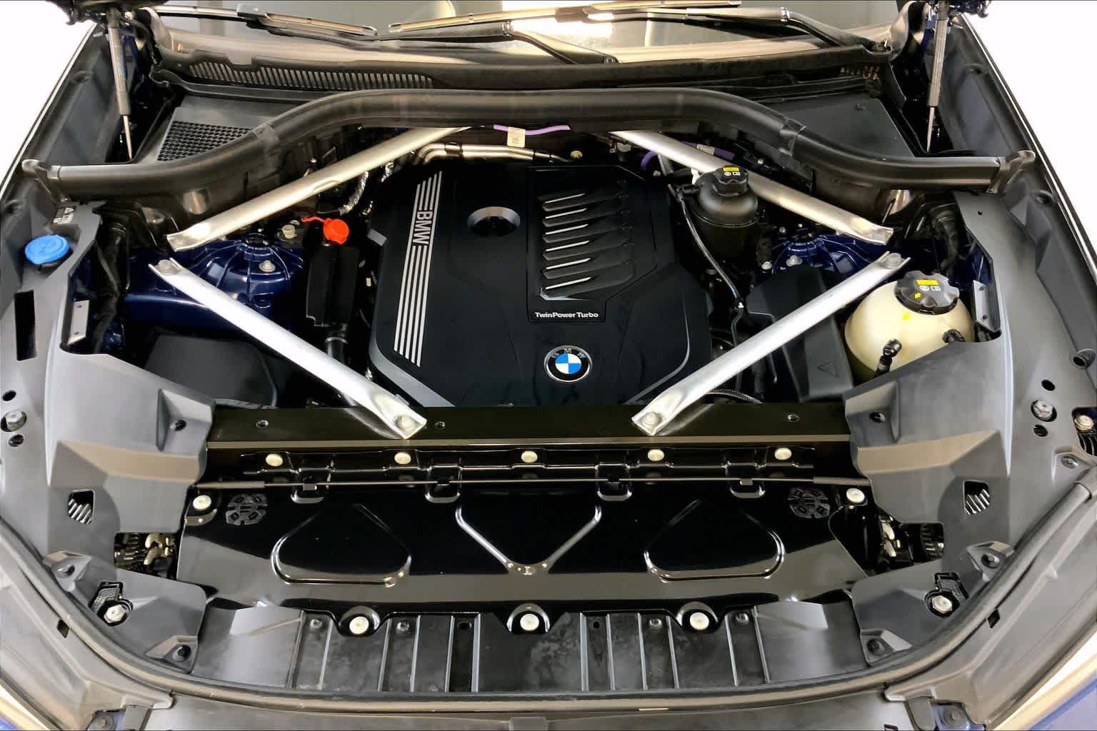 Used 2021 BMW X5 xDrive40i w/ Premium Package AWD/4WD image 30