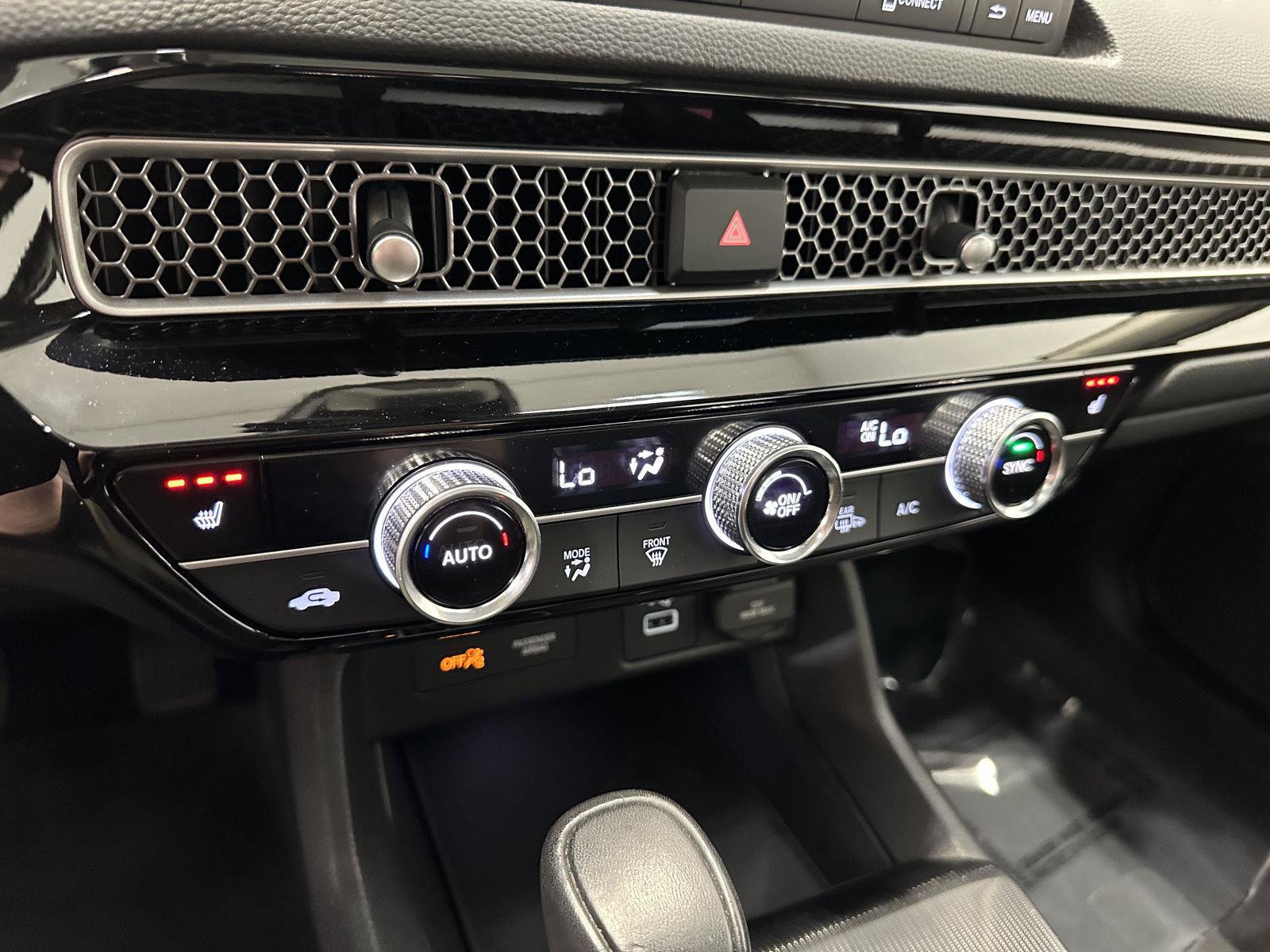 Certified 2022 Honda Civic EX image 23
