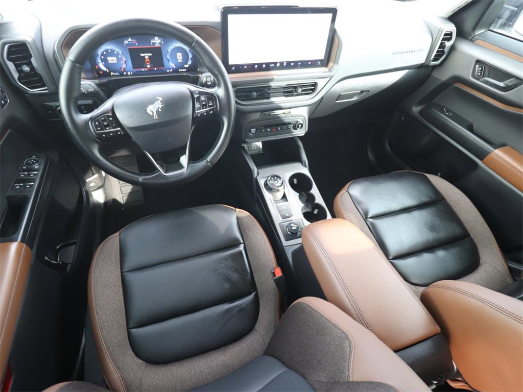 Used 2025 Ford Bronco Sport Outer Banks image 6