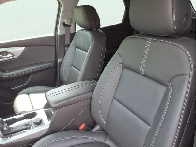 Used 2024 Chevrolet Blazer LT w/ LPO, Floor Liner Package FWD image 7
