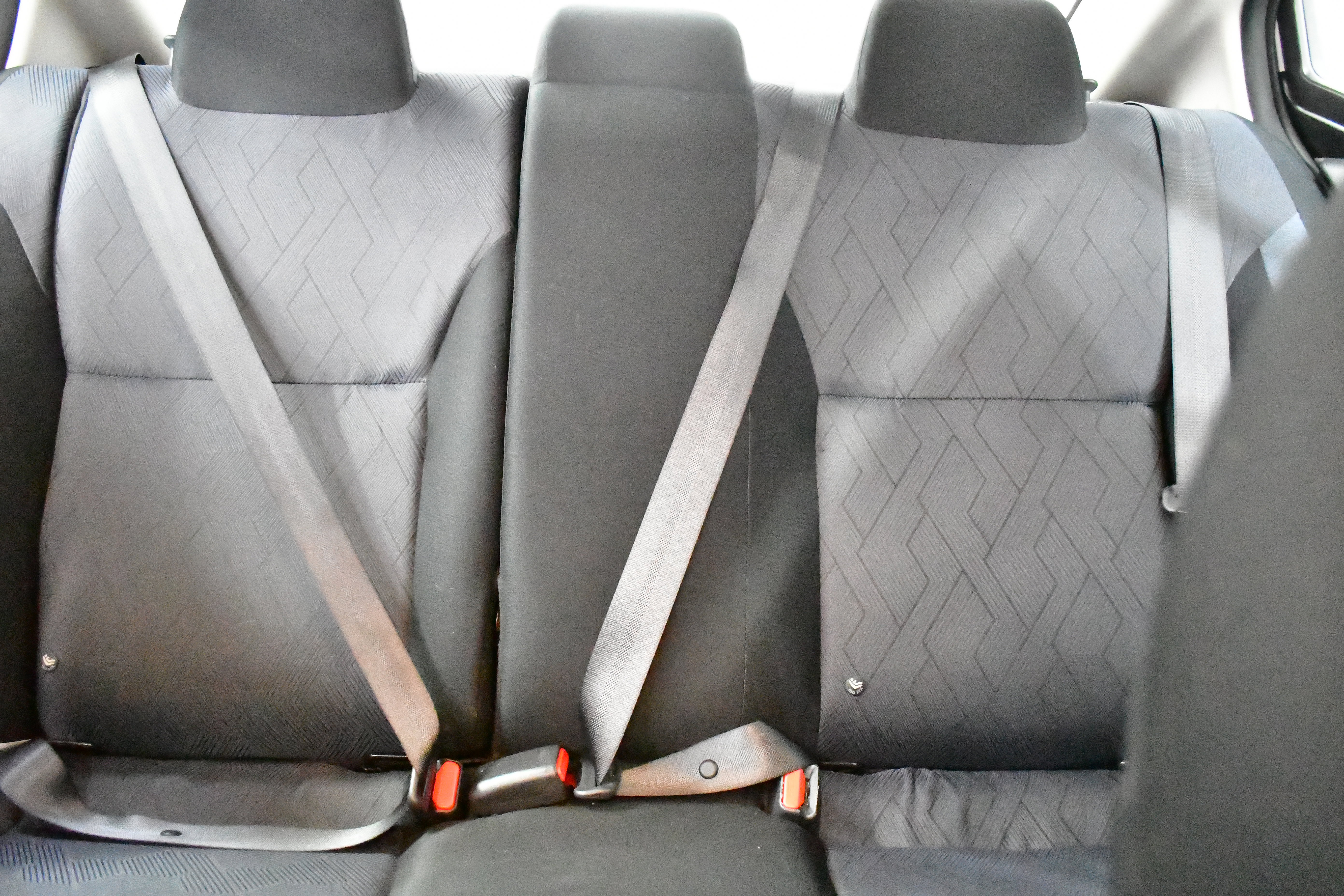 Used 2025 Nissan Versa SV image 19