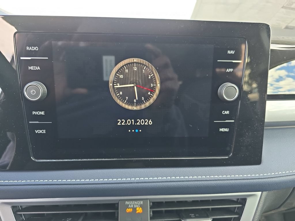 New 2026 Volkswagen Taos SEL AWD/4WD image 16