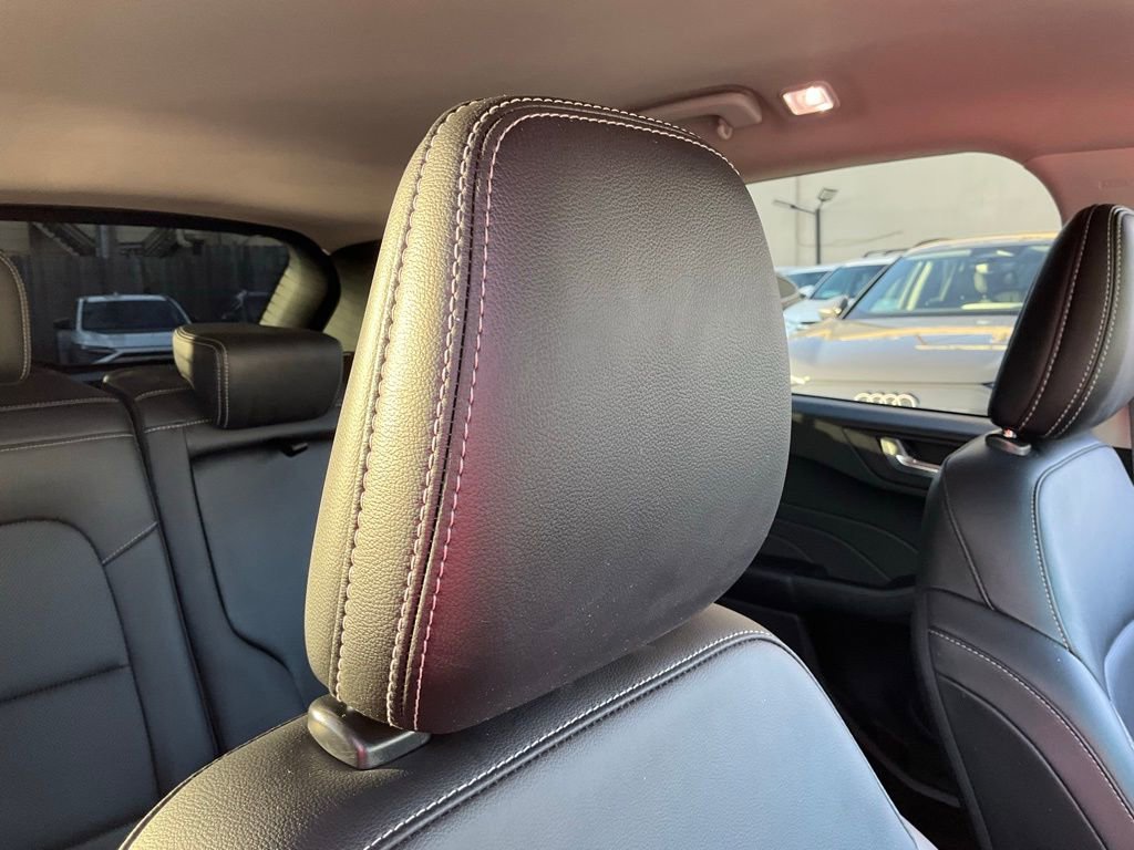 Used 2021 Ford Escape Titanium image 67