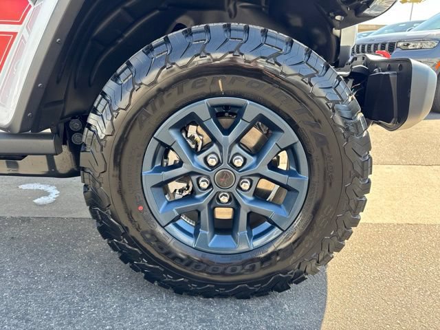 New 2026 Jeep Wrangler Unlimited Sport w/ Dual Top Group AWD/4WD image 29