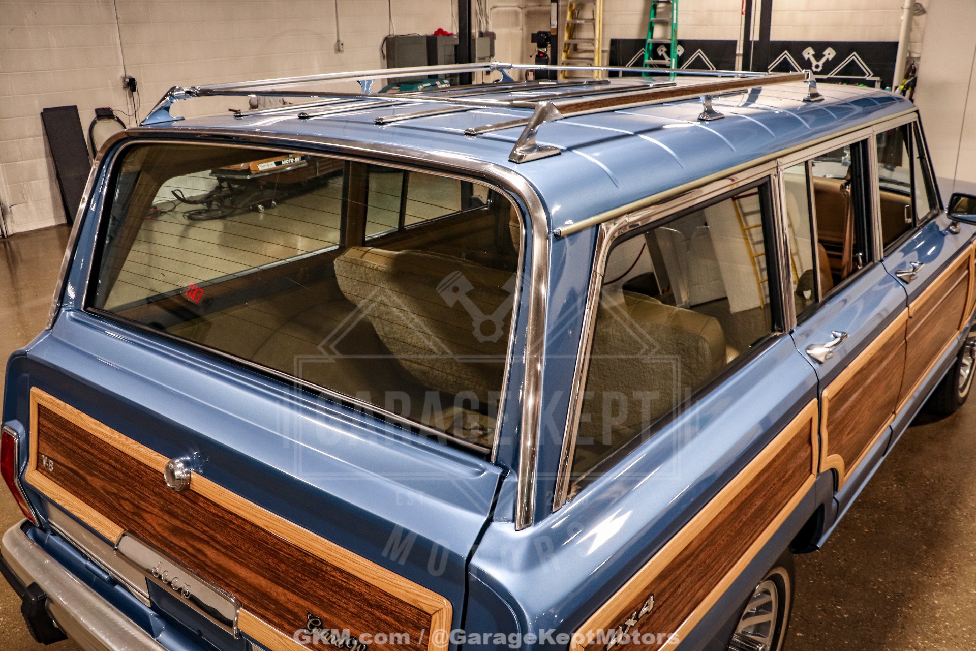 Used 1987 Jeep Grand Wagoneer AWD/4WD image 46