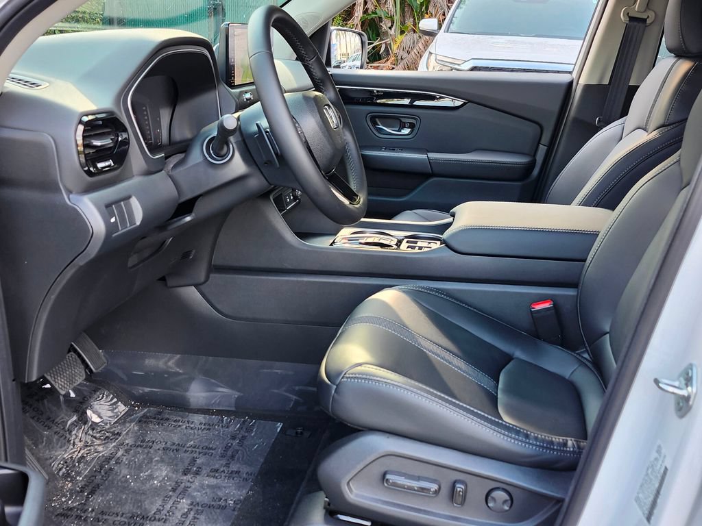 New 2026 Honda Pilot EX-L image 5