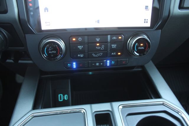 Used 2020 Ford F150 Raptor w/ Equipment Group 802A Luxury AWD/4WD image 32