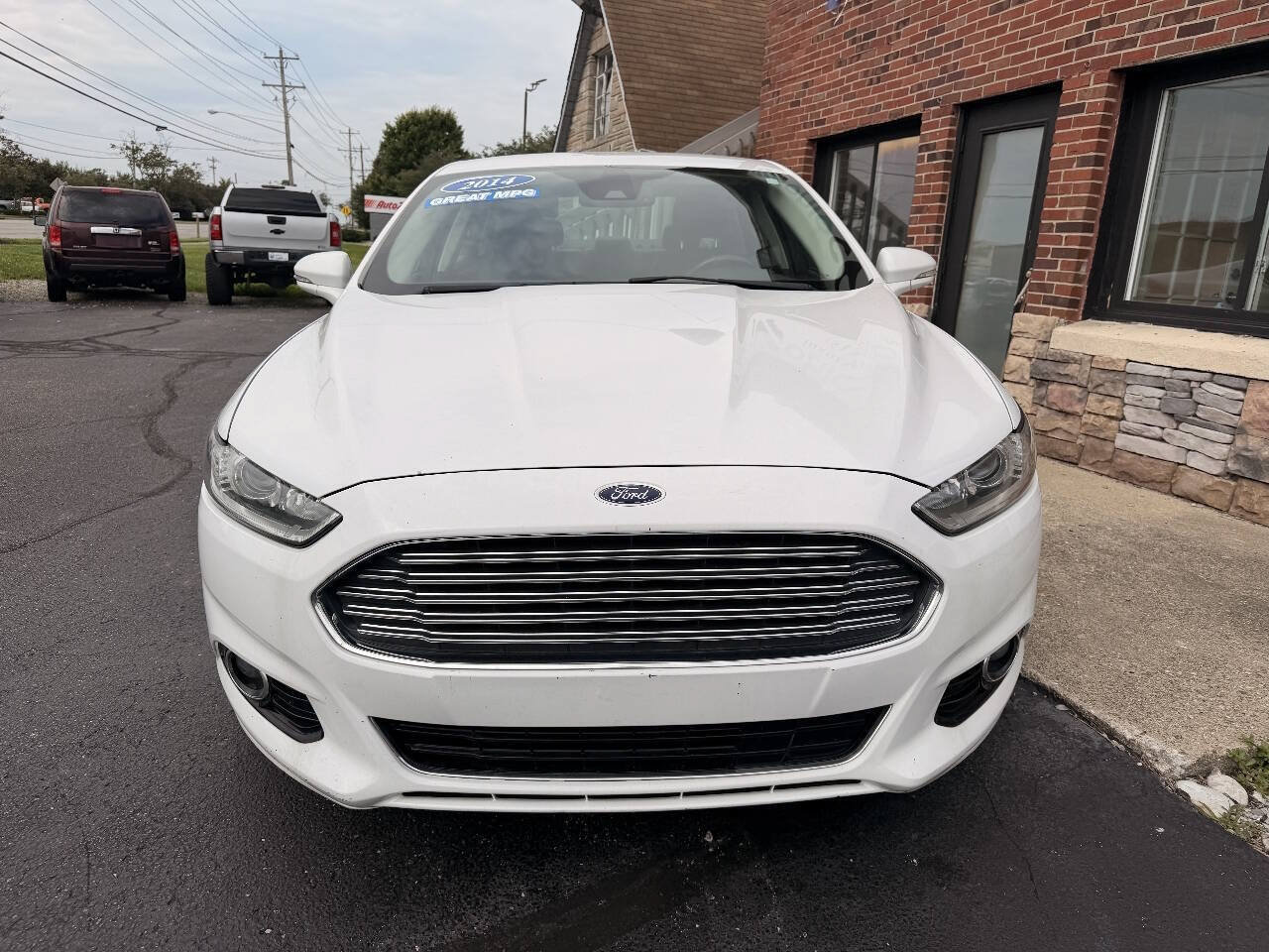 Used 2014 Ford Fusion Energi SE w/ Driver Assist Package FWD image 3