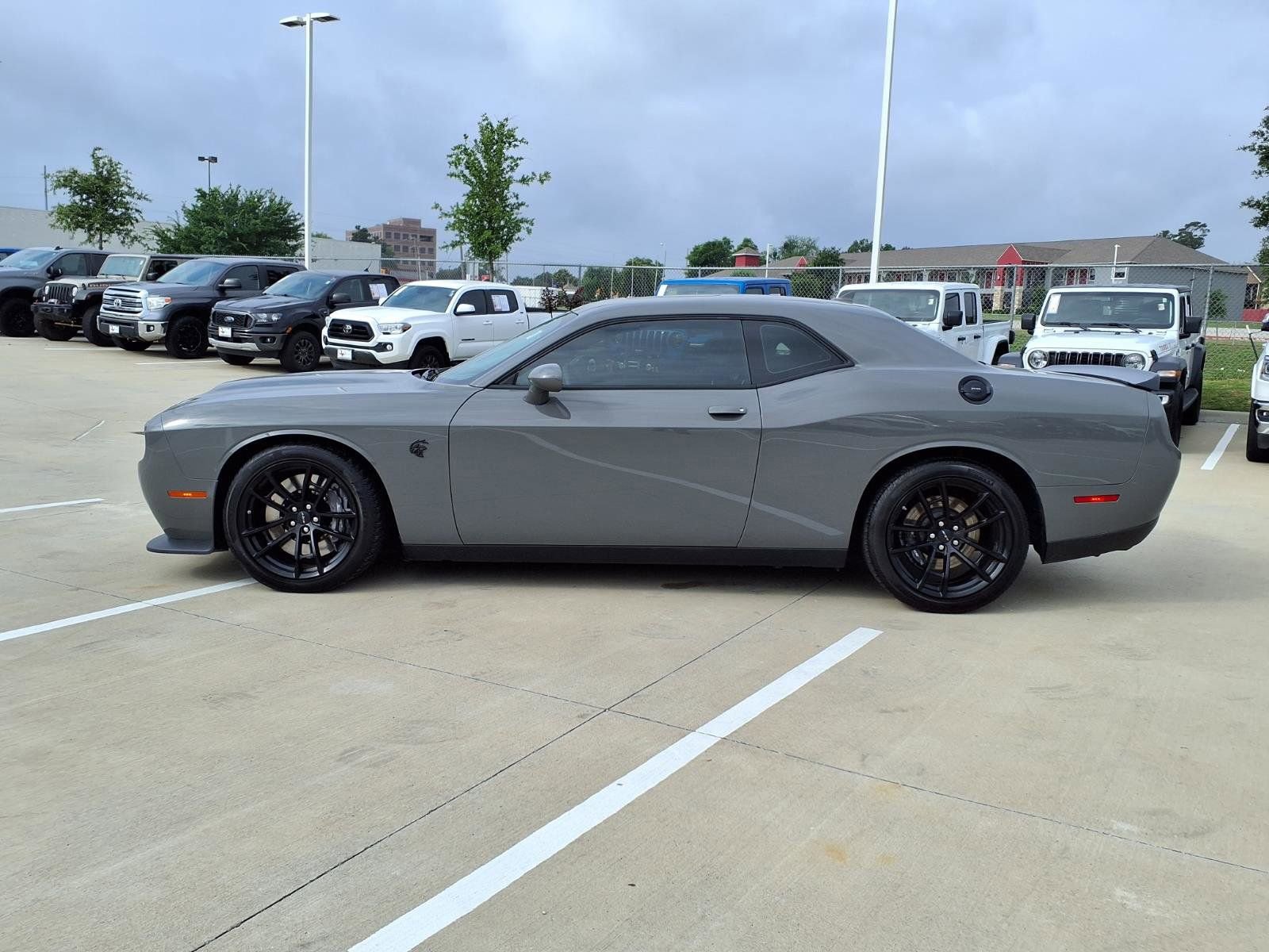 Used 2023 Dodge Challenger SRT Hellcat RWD image 9