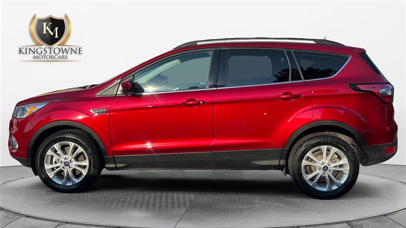 Used 2018 Ford Escape SE AWD/4WD image 2