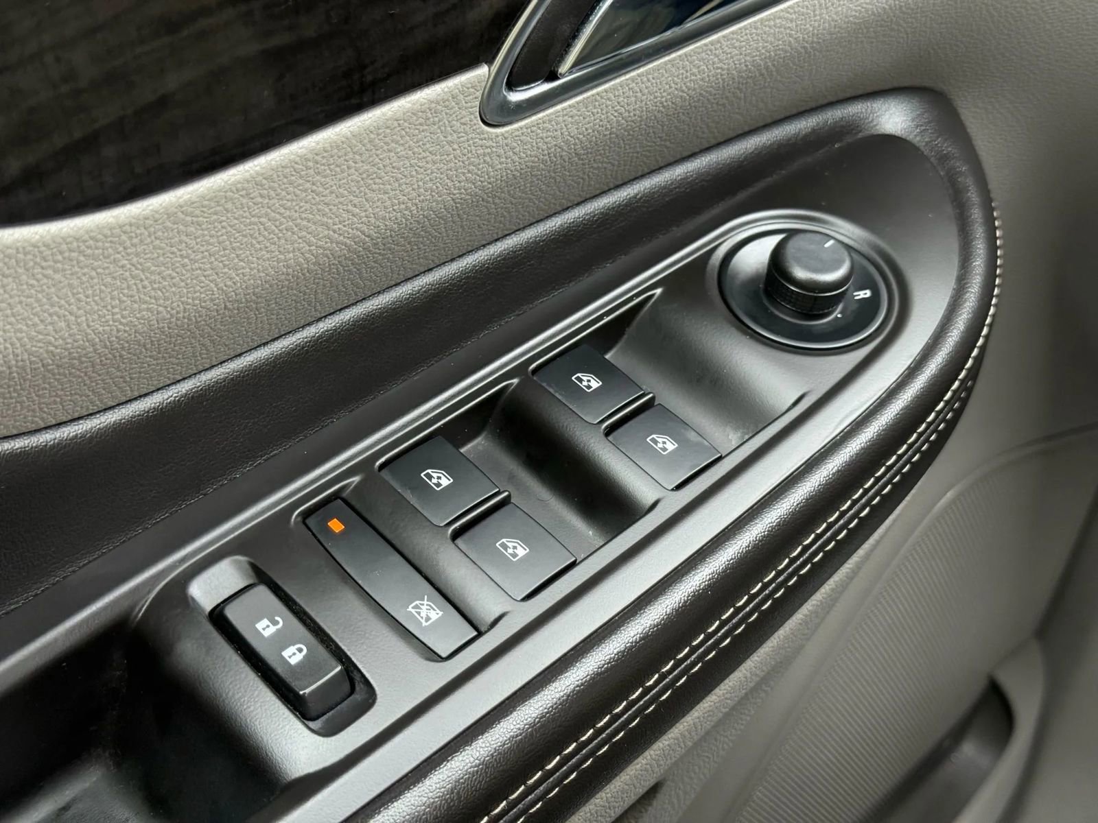 Used 2014 Buick Encore Leather image 28