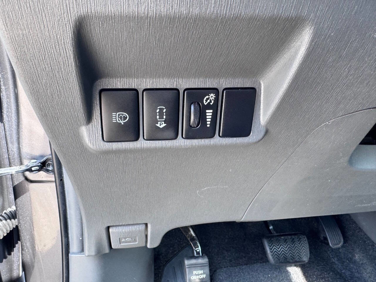 Used 2013 Toyota Prius V Five FWD image 15