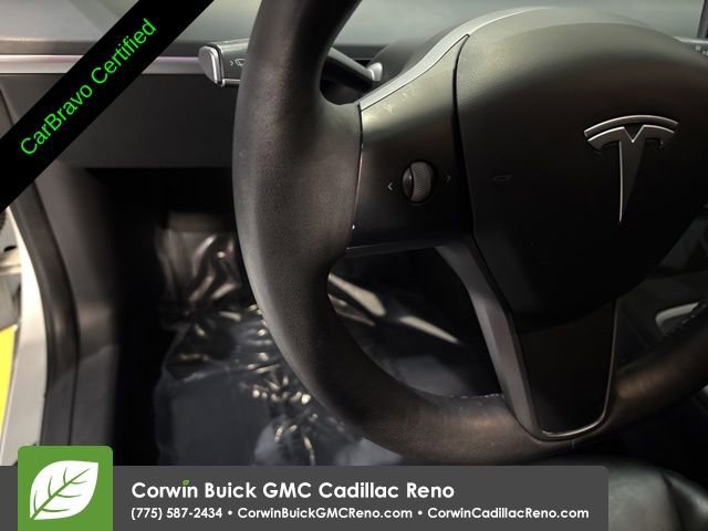 Used 2022 Tesla Model 3 Performance image 13