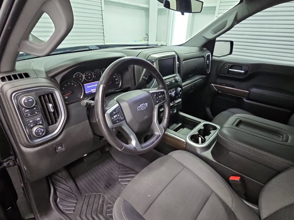 Used 2022 Chevrolet Silverado 1500 LT Trail Boss w/ Safety Package AWD/4WD image 12