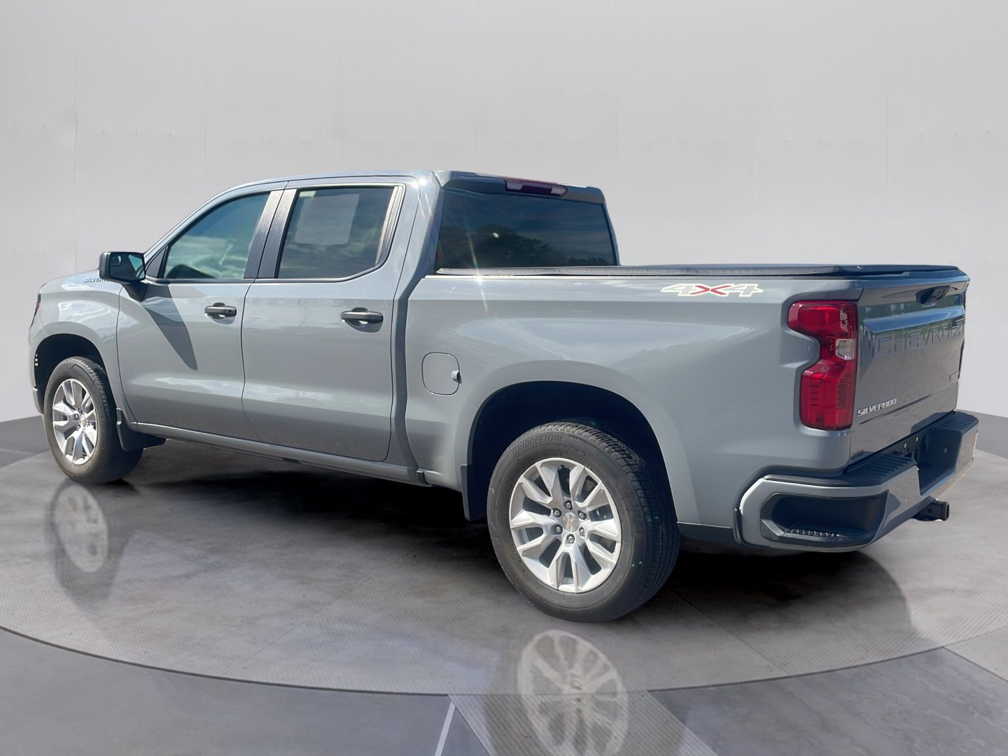 Used 2024 Chevrolet Silverado 1500 Custom AWD/4WD image 3