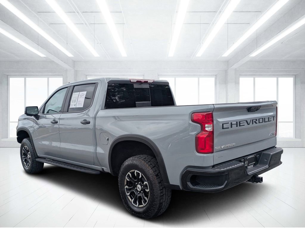 Used 2024 Chevrolet Silverado 1500 ZR2 image 5