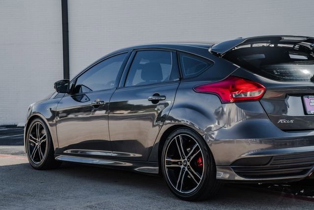 Used 2015 Ford Focus ST image 55