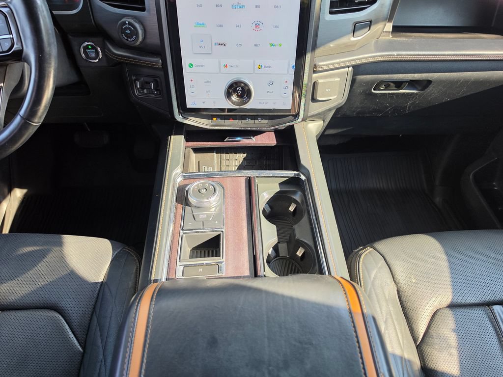 Used 2023 Ford Expedition Platinum RWD image 27