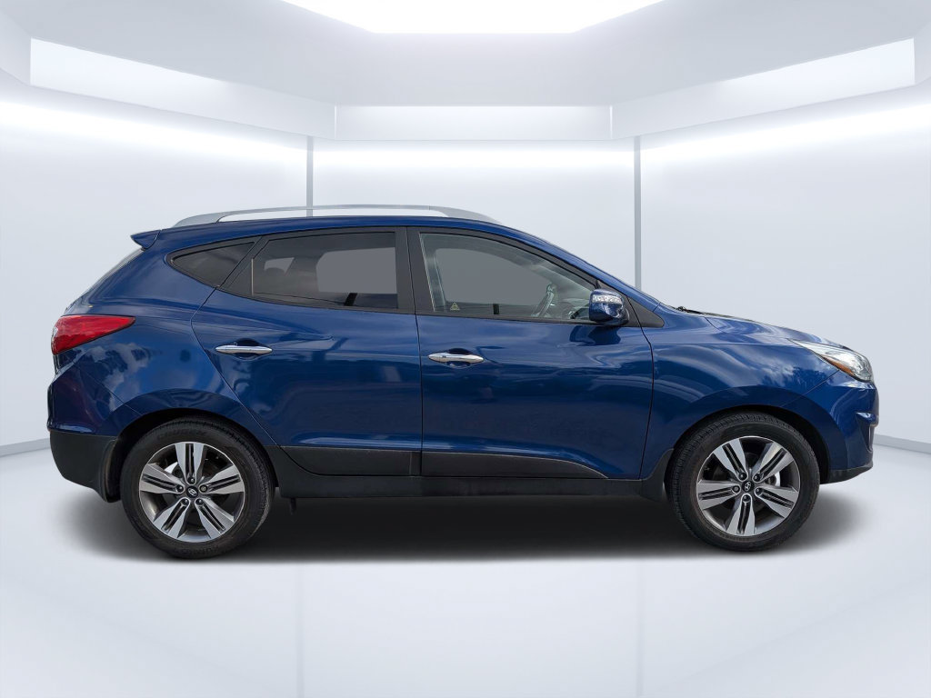Used 2014 Hyundai Tucson Limited w/ Technology Package 02 FWD image 2