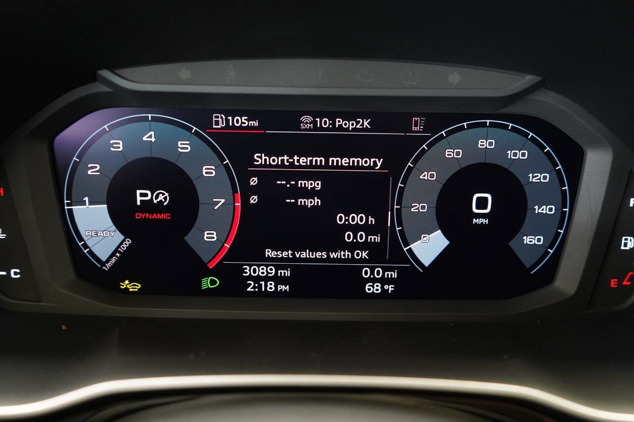 Used 2024 Audi Q3 2.0T Premium Plus w/ Premium Plus Package image 85