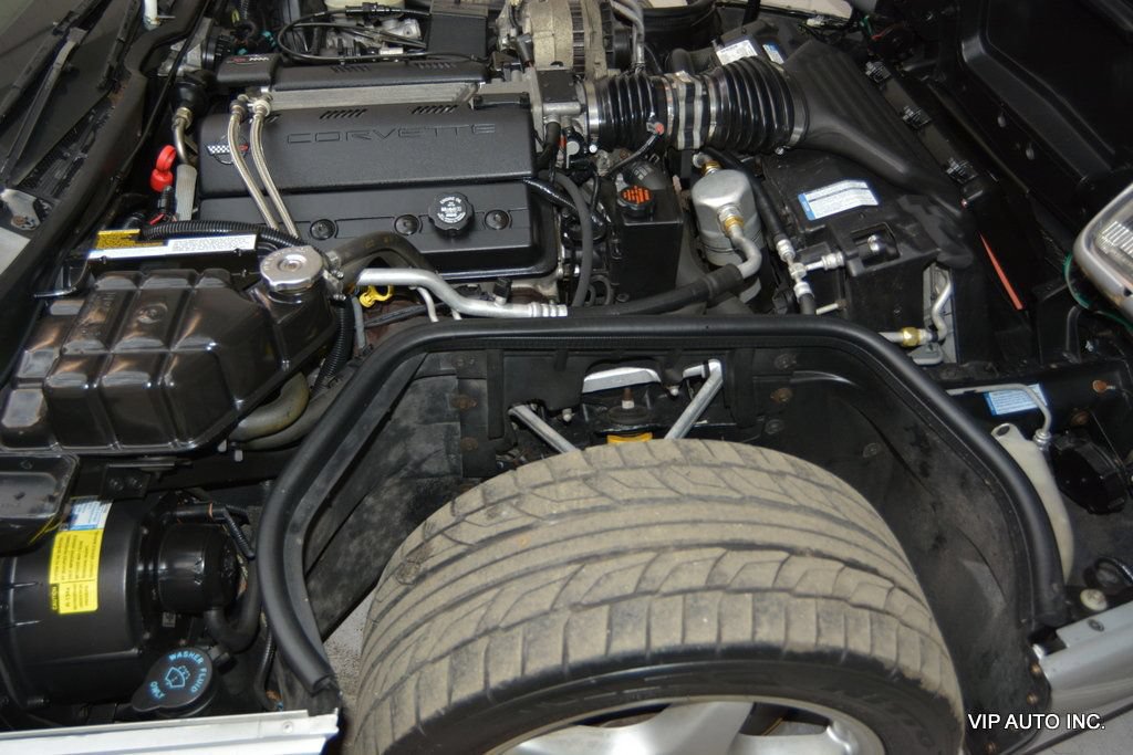 Used 1996 Chevrolet Corvette Convertible RWD image 27