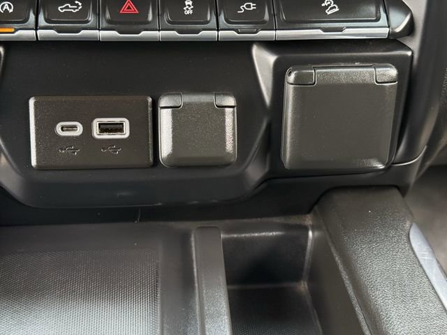 Certified 2022 Chevrolet Silverado 1500 LTZ image 24