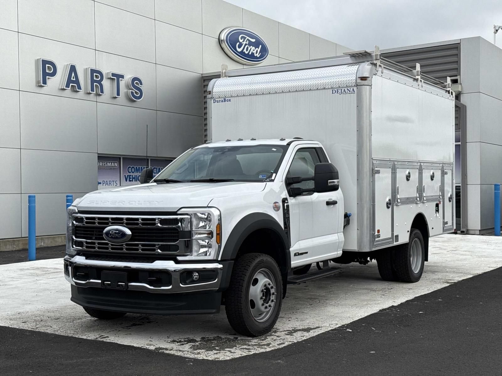 New 2026 Ford F550 4x4 Regular Cab Super Duty image 7