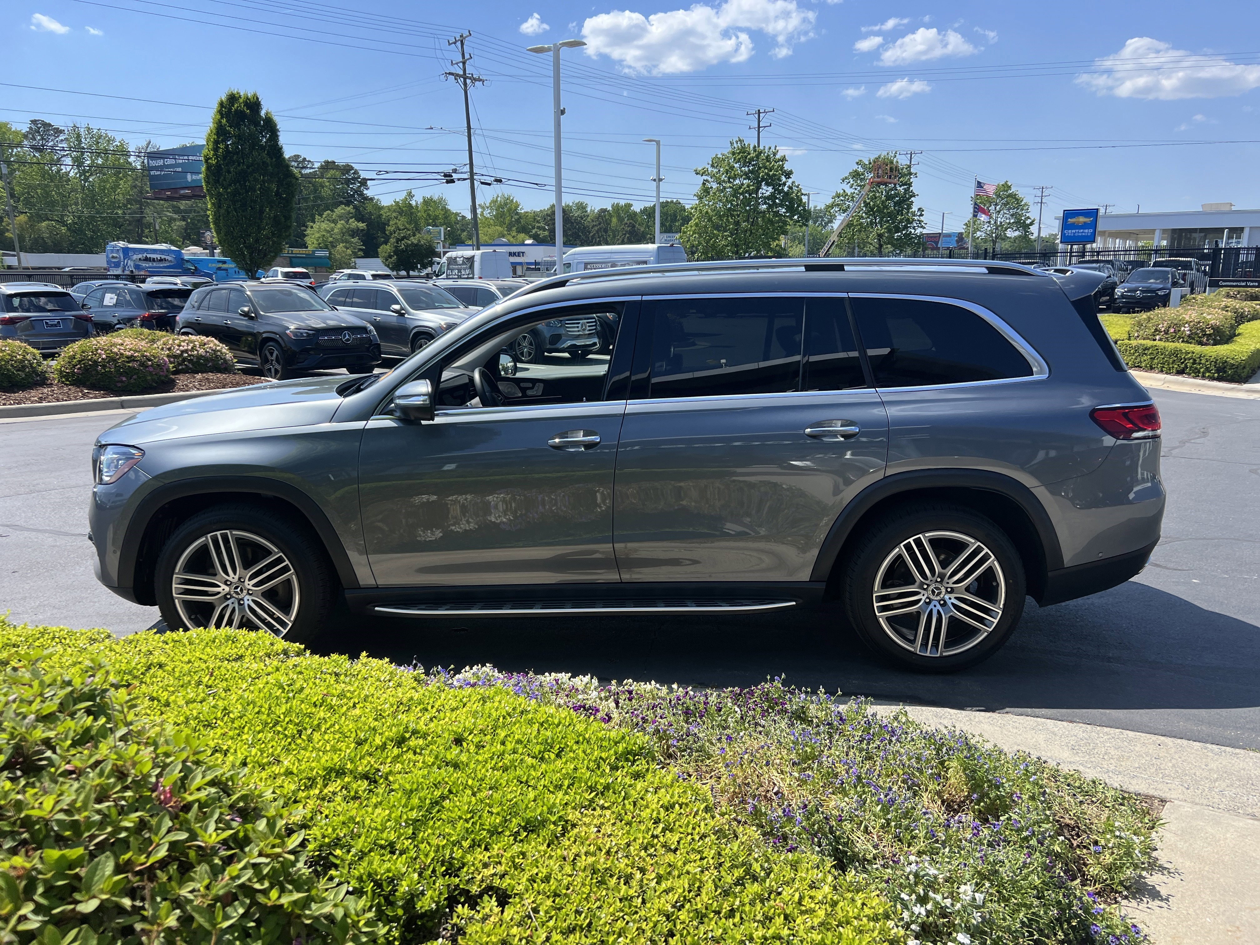 Certified 2023 Mercedes-Benz GLS 450 4MATIC image 7