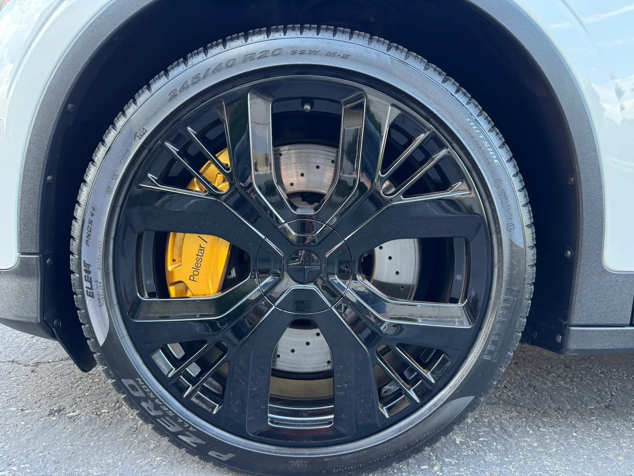 Used 2022 Polestar Polestar 2 w/ Performance Package AWD/4WD image 20