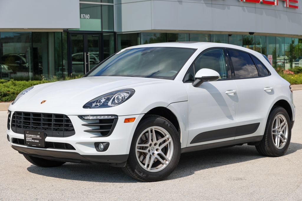 Certified 2017 Porsche Macan AWD/4WD image 11