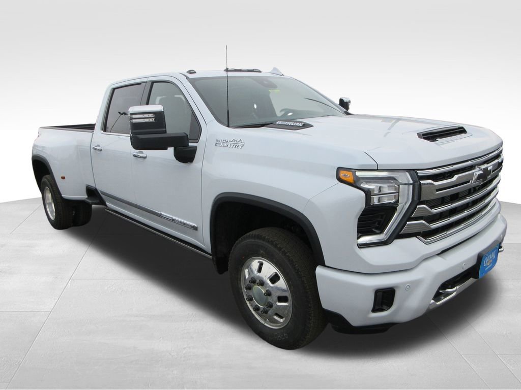 New 2026 Chevrolet Silverado 3500 High Country w/ High Country Premium Package AWD/4WD image 7