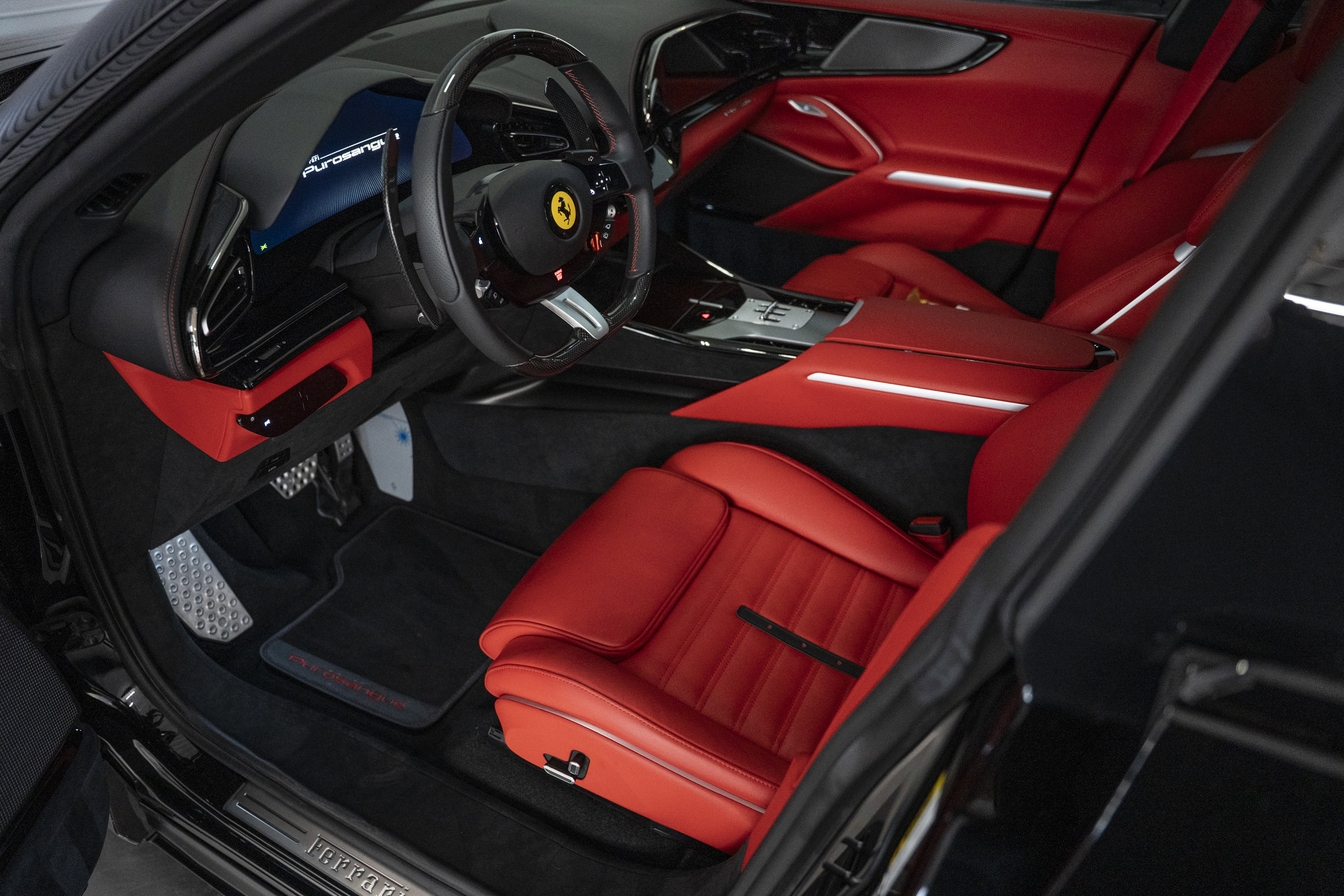 Used 2025 Ferrari Purosangue AWD/4WD image 35