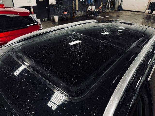 Used 2022 Lincoln Nautilus Reserve image 10