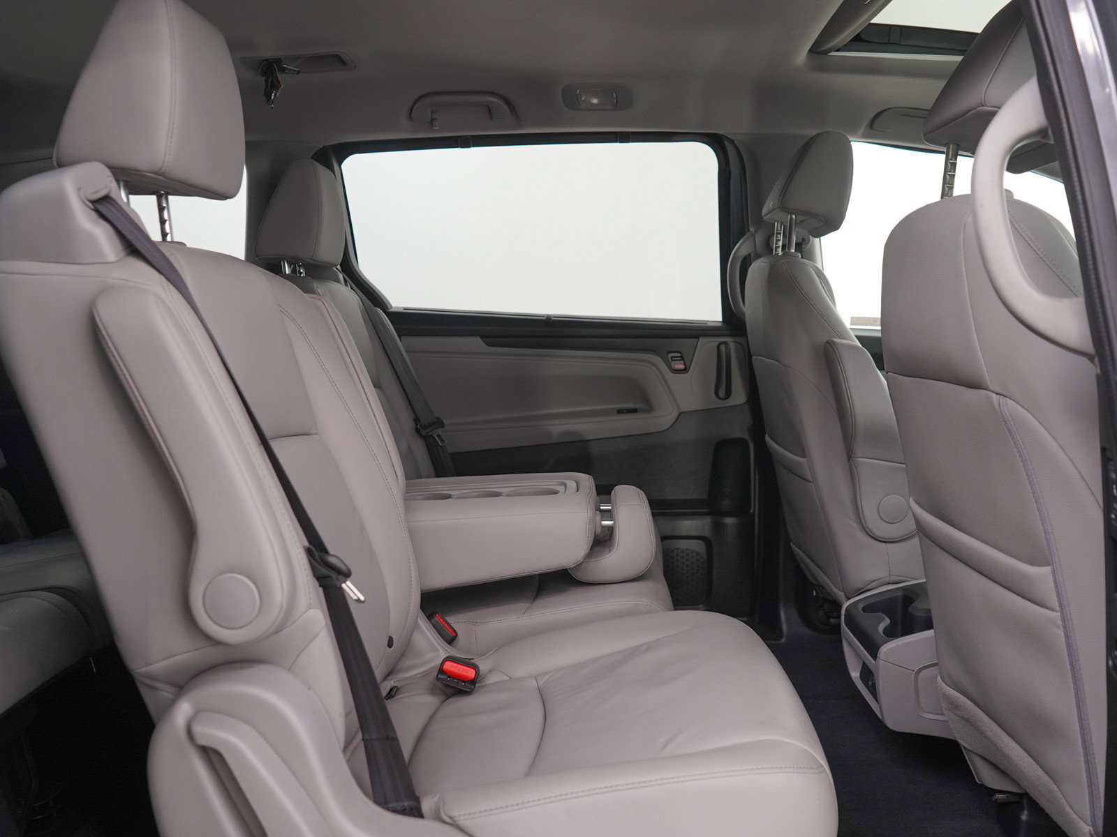 Used 2018 Honda Odyssey EX-L image 12
