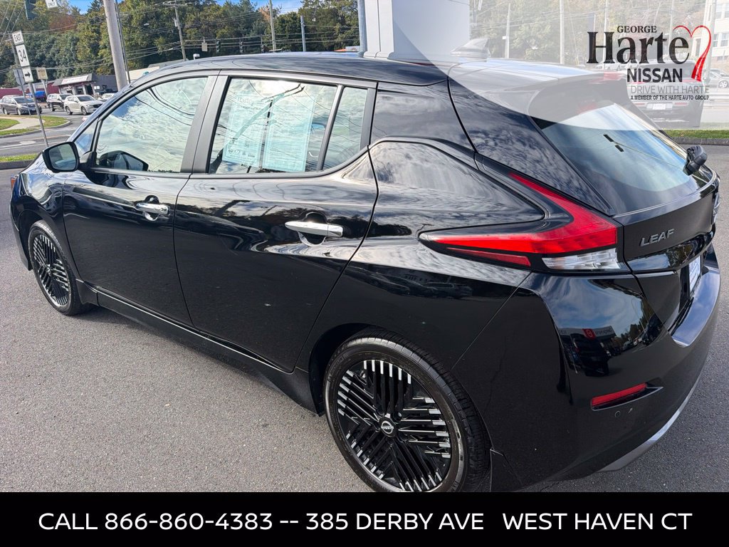 Certified 2025 Nissan Leaf SV Plus FWD image 7